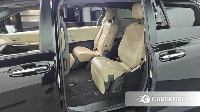 Toyota Sienna 4th Generation 2022 Черный из Кореи, фото 2