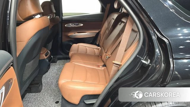 Genesis GV70 2023 Черный из Кореи, фото 2