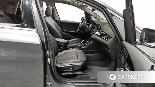 BMW 2 Series Active Tourer (F45) 2021 Серый из Кореи, фото 2