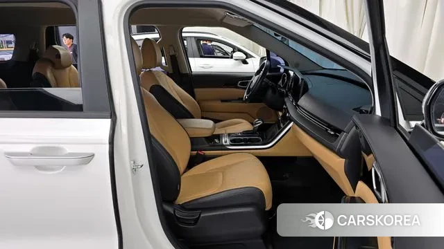 Kia Carnival 4th generation 2021 Белый из Кореи, фото 2