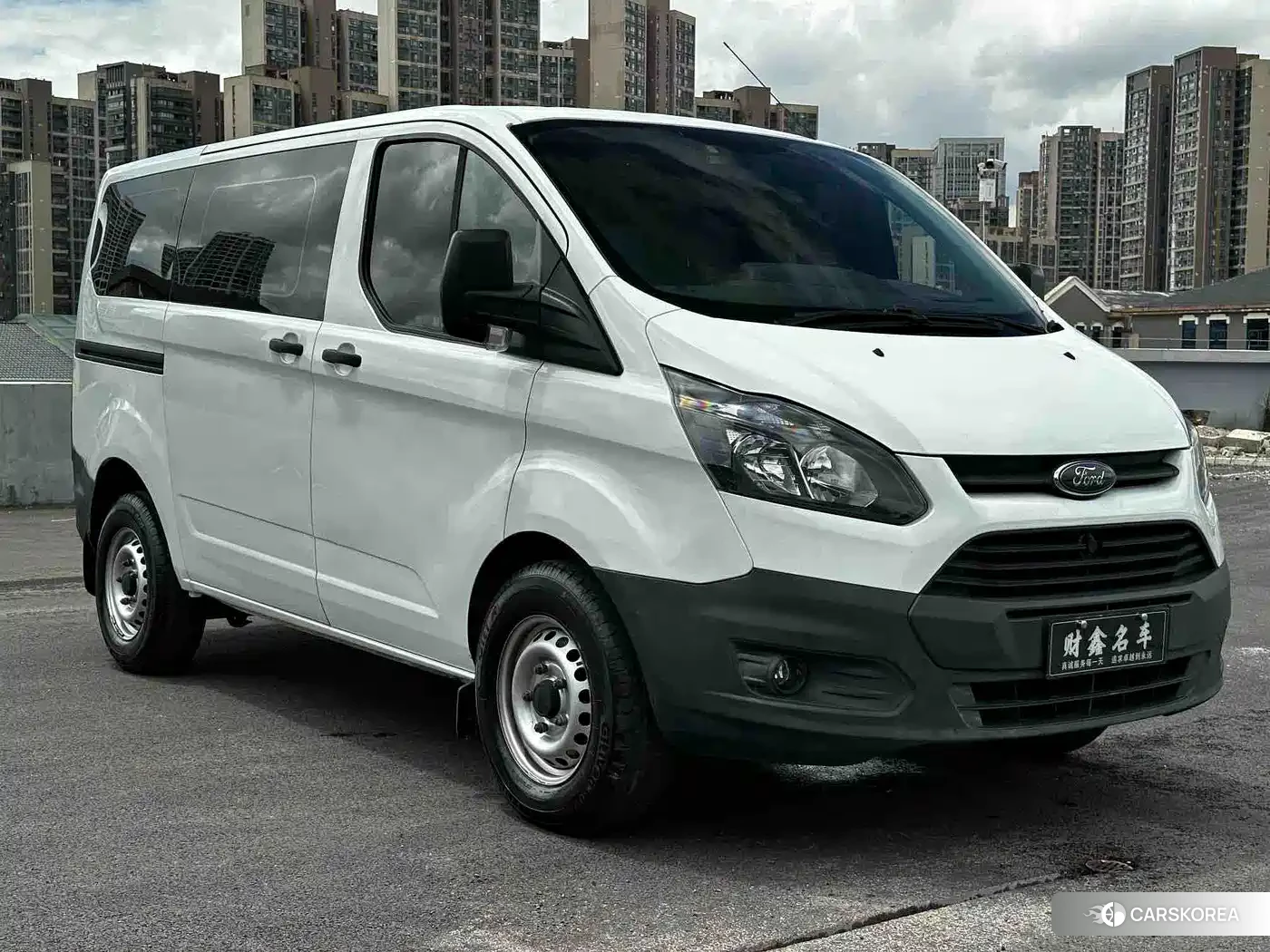 Ford Transit 2023 Белый из Китая, фото 2