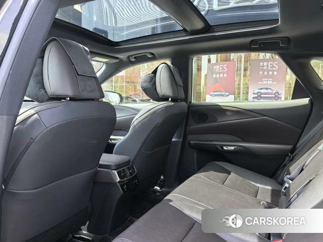 Lexus RX 2024 Черный из Китая, фото 2