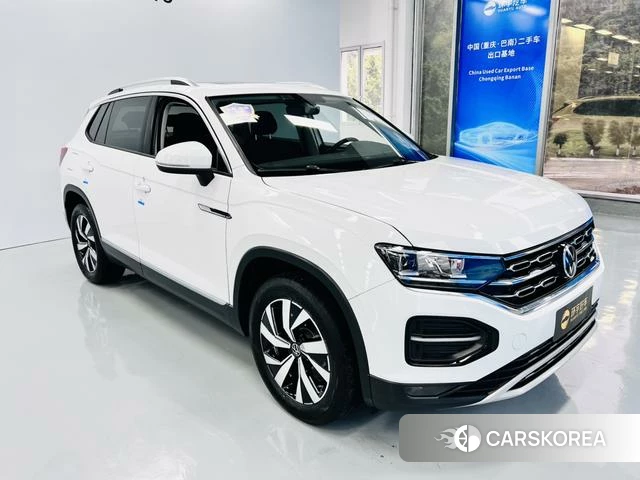 Volkswagen Tanyue 2022 Белый из Китая, фото 2