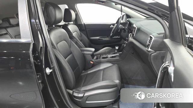 Kia Sportage 4th Generation 2018 Черный из Кореи, фото 2