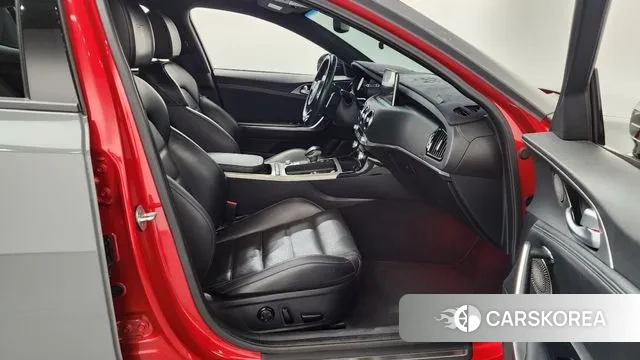 Kia Stinger 2019 Серебристо-серый из Кореи, фото 2