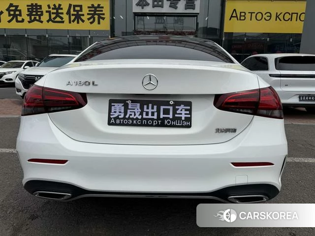 Mercedes-Benz Class A 2023 Белый из Китая, фото 2