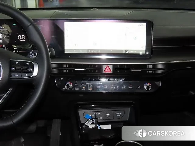 Kia The New K5 3rd generation 2025 Белый из Кореи, фото 2