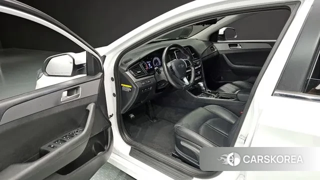 Hyundai Sonata New Rise 2018 Белый из Кореи, фото 2