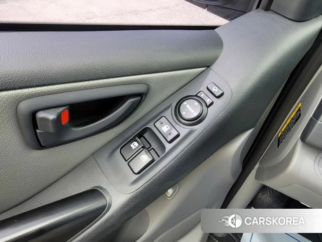 Hyundai The New Grand Starex 2018 Серебряный из Кореи, фото 2