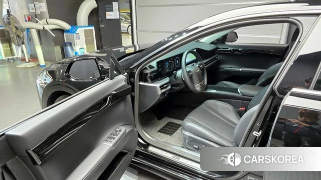 Hyundai Grandeur Hybrid (GN7) 2025 Черный из Кореи, фото 2