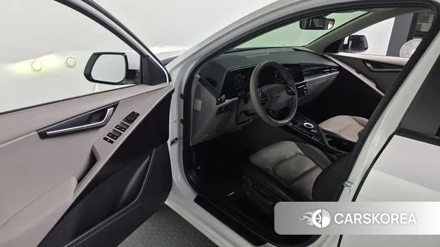 Kia Di All New Niro EV 2022 Белый из Кореи, фото 2