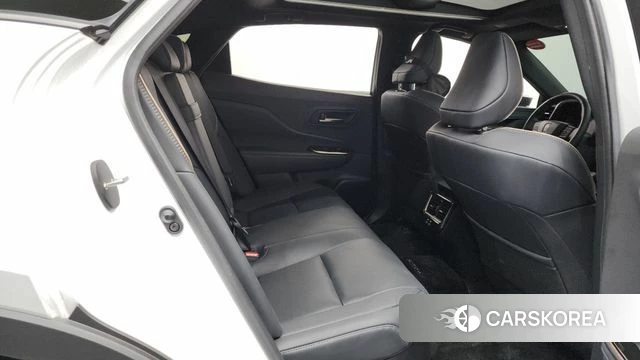 Toyota Crown Crossover 2024 Белый из Кореи, фото 2
