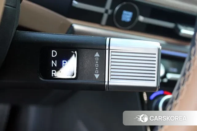 Hyundai Santa Fe (MX5) 2024 Серый из Кореи, фото 2