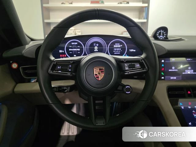 Porsche Taycan 2025 Черный из Кореи, фото 2