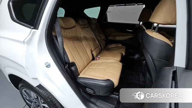 Hyundai The New Santa Fe 2023 Белый из Кореи, фото 2