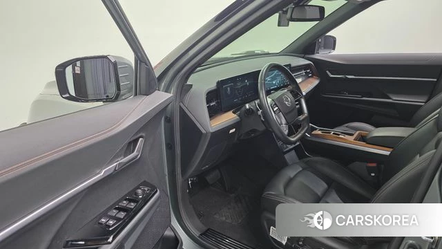 Ssangyong Torres EVX 2023 Серый из Кореи, фото 2