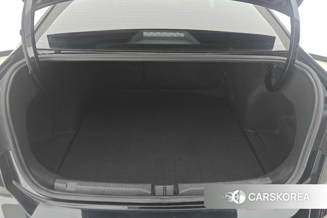 Volkswagen Lavida 2024 Черный из Китая, фото 2