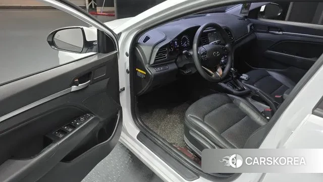 Hyundai The New Avante AD 2019 Белый из Кореи, фото 2