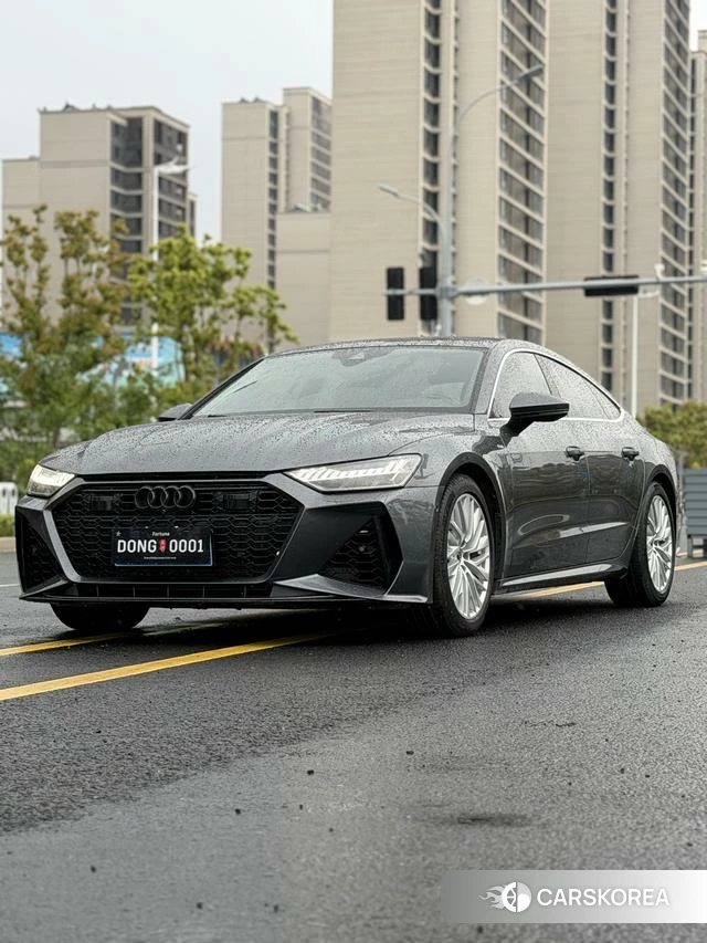 Audi A7 2021 Темно-серый из Китая, фото 2