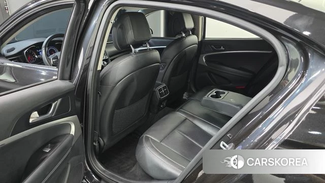Genesis G70 2019 Черный из Кореи, фото 2
