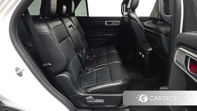 Ford Explorer 6th Generation 2019 Белый из Кореи, фото 2