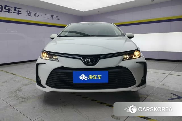 Toyota Corolla 2020 Белый из Китая, фото 2