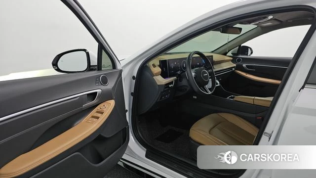 Hyundai Sonata D Edge (DN8) 2024 Белый из Кореи, фото 2