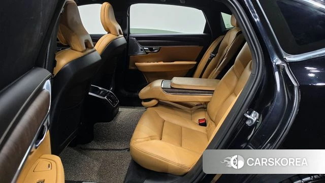Volvo S90 2021 Черный из Кореи, фото 2