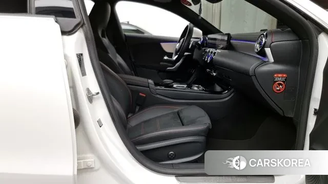 Mercedes-Benz CLA-Class C118 2022 Белый из Кореи, фото 2