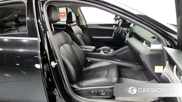 Kia K5 Hybrid 3rd Generation 2022 Черный из Кореи, фото 2