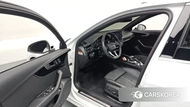 Audi A4 (B9) 2021 Белый из Кореи, фото 2