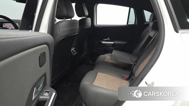 Mercedes-Benz EQA H243 2021 Белый из Кореи, фото 2