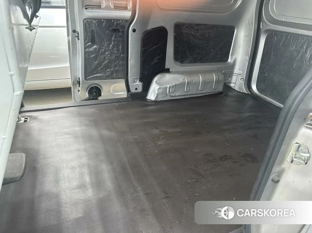 Wuling Automobile Wuling Hongguang V 2023 Серебристо-серый из Китая, фото 2