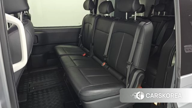 Hyundai Staria 2024 Серебристо-серый из Кореи, фото 2