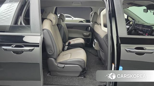 Kia The New Carnival 4th Generation 2024 Черный из Кореи, фото 2