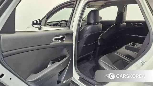 Kia Sportage 5th Generation 2022 Белый из Кореи, фото 2