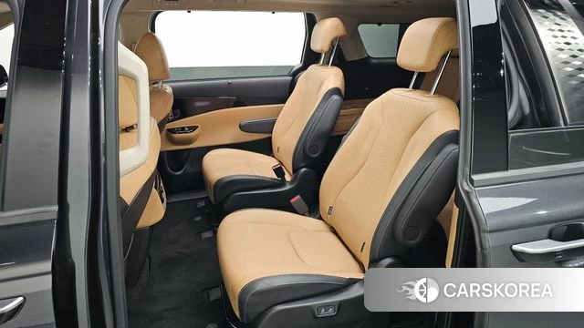 Kia Carnival 4th generation 2022 Серый из Кореи, фото 2