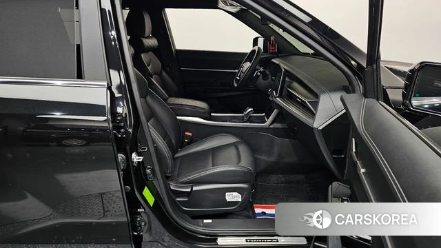 Ssangyong Torres 2023 Черный из Кореи, фото 2