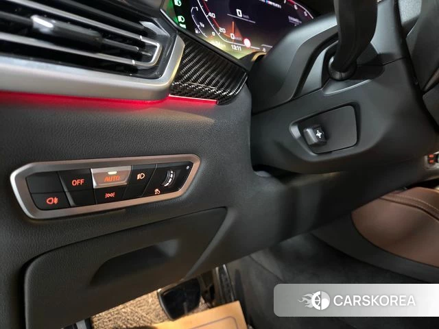 BMW X6 (G06) 2022 Серебристо-серый из Кореи, фото 2