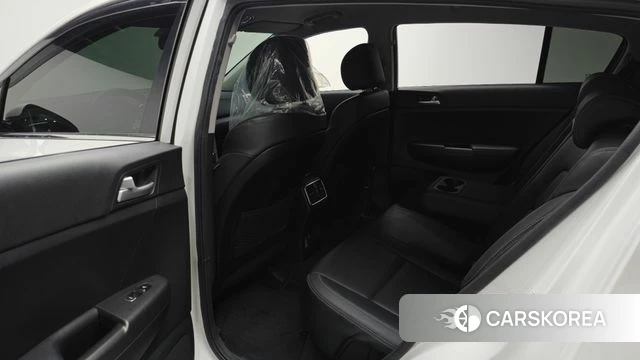 Kia Sportage 4th Generation 2018 Белый из Кореи, фото 2