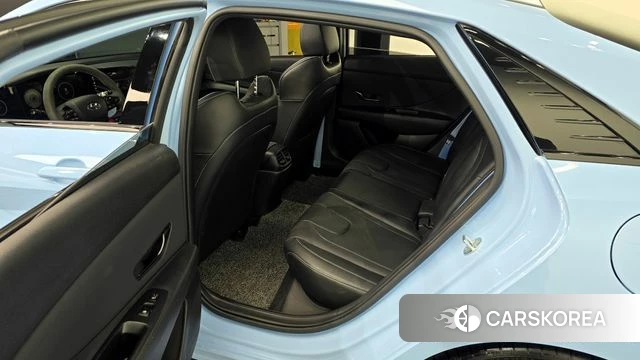 Hyundai Avante (CN7) 2022 Небесно-голубой из Кореи, фото 2