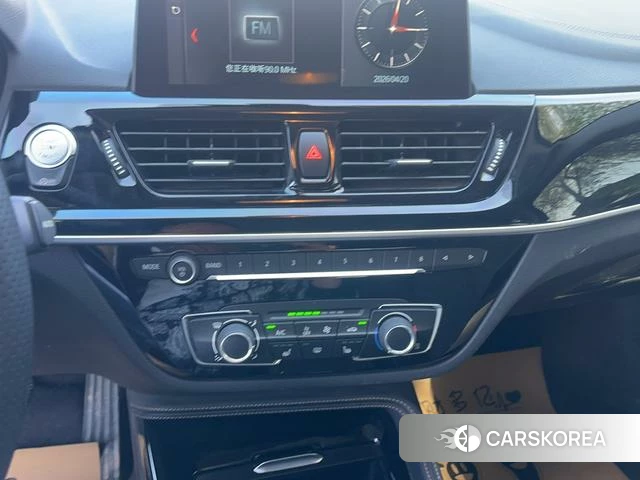 BMW 1 series 2021 Белый из Китая, фото 2