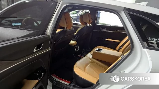 Kia K5 Hybrid 3rd Generation 2023 Белый из Кореи, фото 2