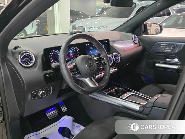 Mercedes-Benz GLA - Class H247 2025 Черный из Кореи, фото 2