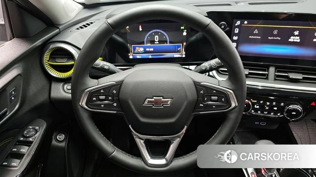 Chevrolet (GM Daewoo) Trax Crossover 2024 Белый из Кореи, фото 2