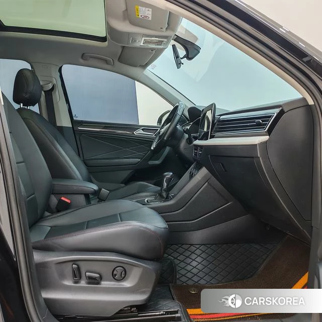 Volkswagen Tiguan L 2023 Черный из Китая, фото 2