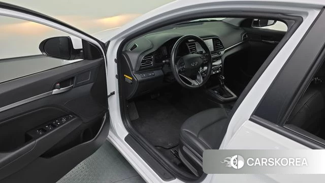 Hyundai The New Avante AD 2019 Белый из Кореи, фото 2