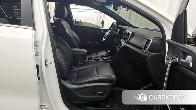 Kia Sportage The Bold 2018 Белый из Кореи, фото 2