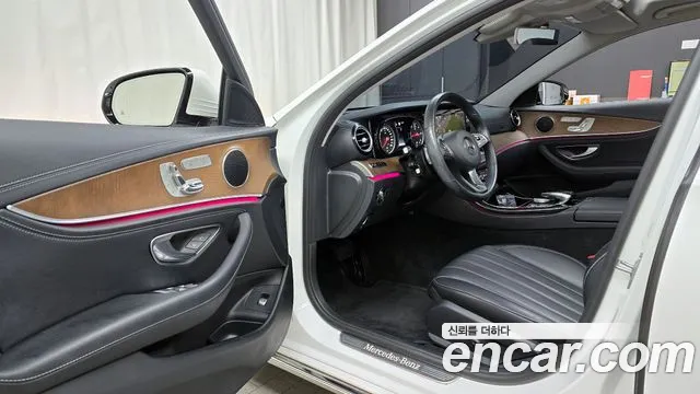 Mercedes-Benz E-Class W213 id 2548332 из Кореи 2