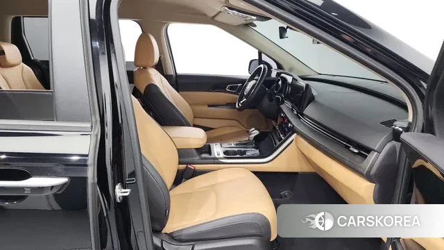 Kia Carnival 4th generation 2021 Черный из Кореи, фото 2